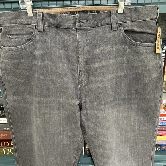 NWT Duluth Trading Men's Ballroom Flex Relaxed Fit Jeans 42x28 New w/ Tags Gray - Picture 2 of 13